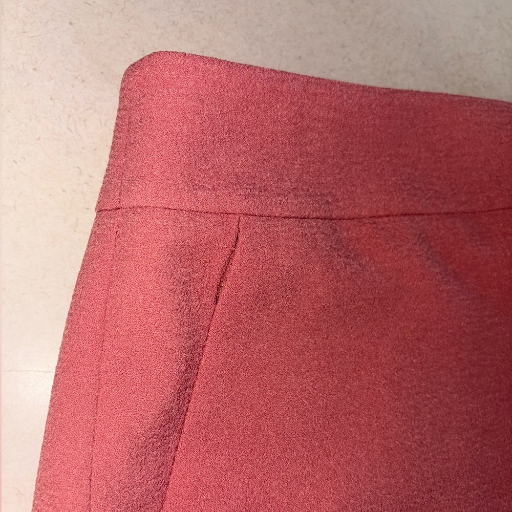 Ann Taylor Factory Pink Textured A-Line Scallop Hem Barbiecore Mini Skirt Siz 10 - Picture 6 of 9